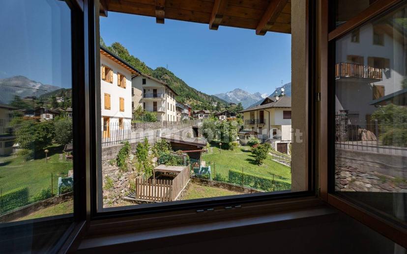 Quadrilocale via Gaetano Donizetti 4, Centro, Gromo — foto 16 di 28