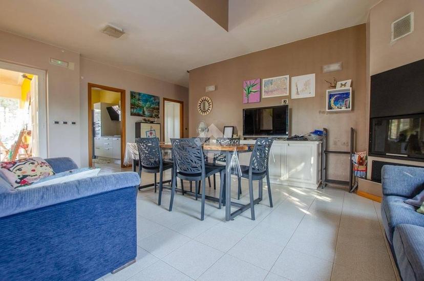 Villa unifamiliare Str. Vicinale delle Quote Magnati 720, Gioia del Colle — foto 34 di 43
