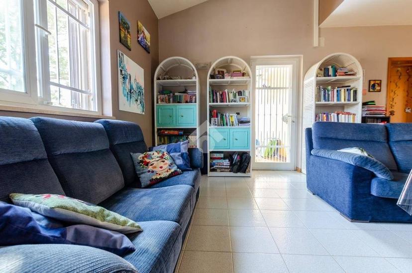 Villa unifamiliare Str. Vicinale delle Quote Magnati 720, Gioia del Colle — foto 4 di 43
