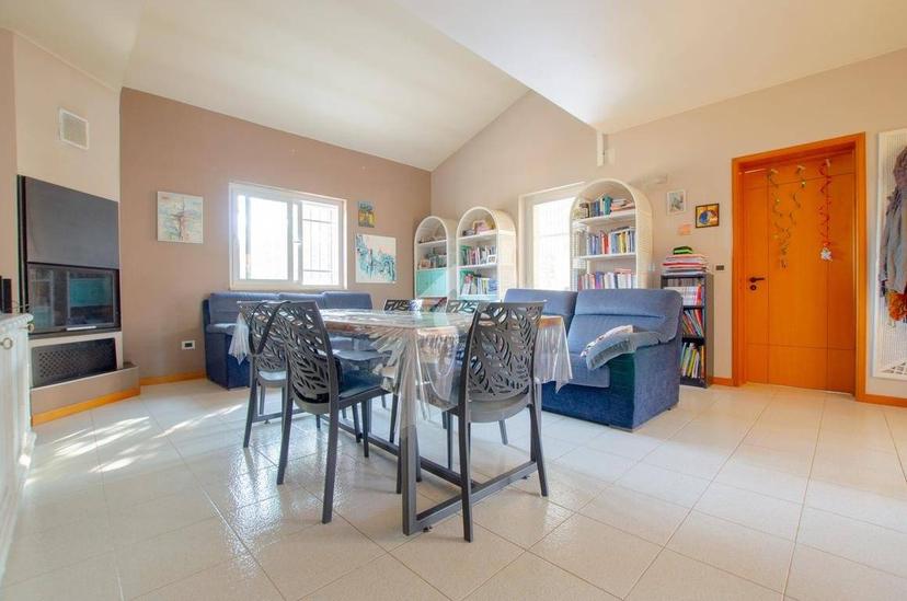 Villa unifamiliare Str. Vicinale delle Quote Magnati 720, Gioia del Colle — foto 11 di 43