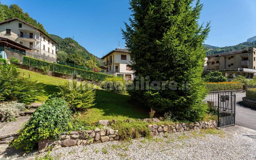 Quadrilocale via Gaetano Donizetti 4, Centro, Gromo — foto 11 di 28
