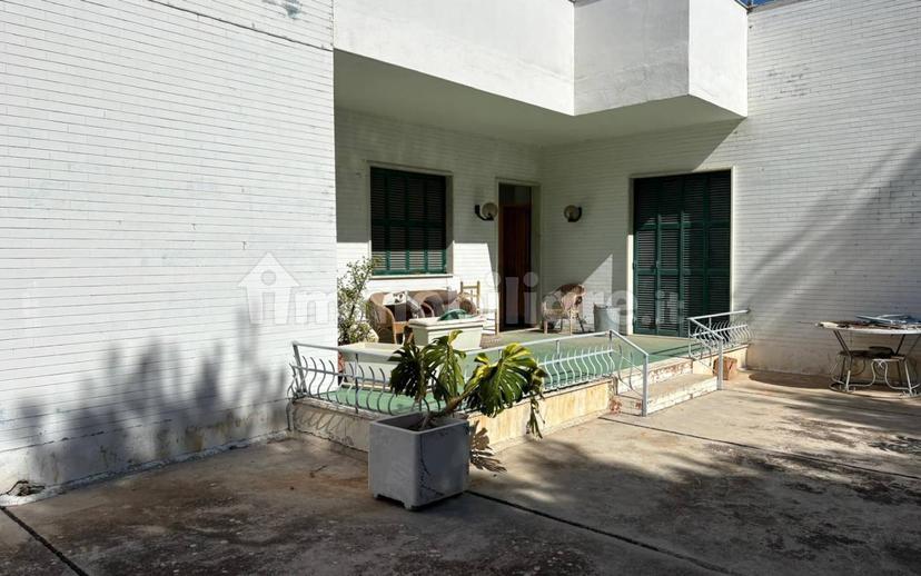 Villa unifamiliare Strada Scizza o Scizze 4, Torre a Mare, Bari — foto 16 di 16