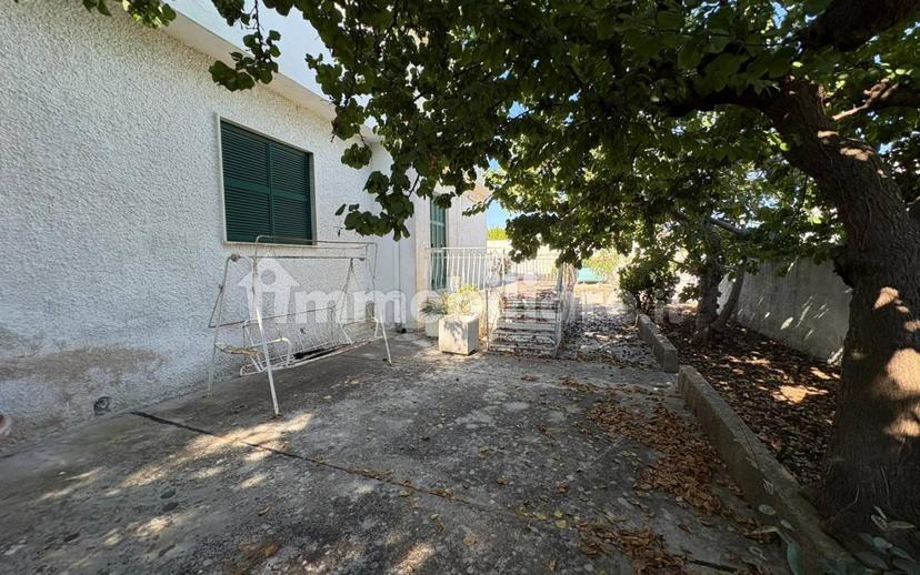 Villa unifamiliare Strada Scizza o Scizze 4, Torre a Mare, Bari