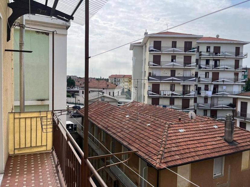 Bilocale via del Mercato 61, Centro, Cossato — foto 8 di 16