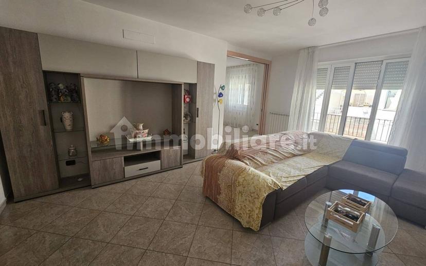 Quadrilocale via Principe di Napoli 95, Polignano a Mare — foto 17 di 26
