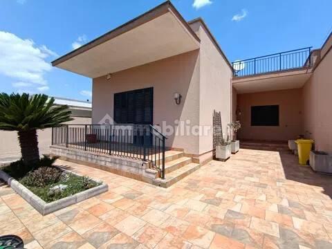Villa unifamiliare via Francesco Baracca, 8, Melpignano — foto 11 di 35