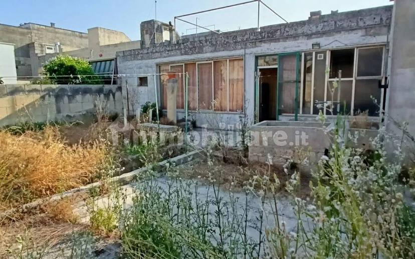 Villa unifamiliare via Tenente Villani, 22, Melpignano — foto 18 di 28
