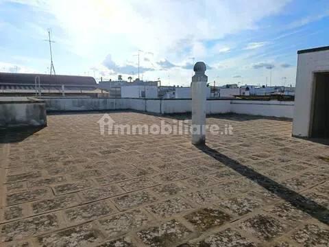 Villa unifamiliare via Antonio Bortone, 30, Caprarica di Lecce — foto 3 di 33