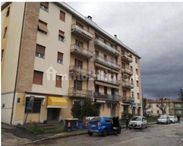 Appartamento via Romualdo Castelli 48, Centro, Fabriano — foto 5 di 8