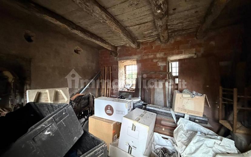 Rustico via Borgoticino, Agrate Conturbia — foto 5 di 5