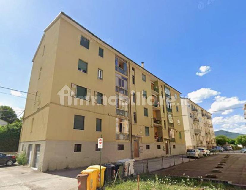 Appartamento via Romualdo Castelli 48, Centro, Fabriano — foto 4 di 8