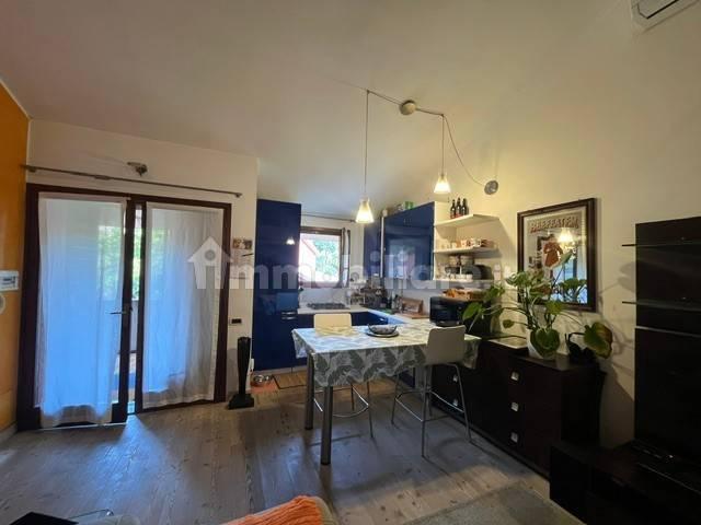 Bilocale viale Giulio Zavaritt 194, Gorle — foto 26 di 28