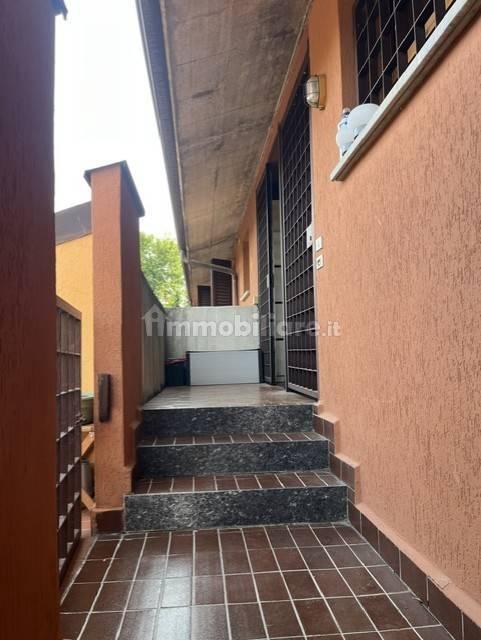 Bilocale viale Giulio Zavaritt 194, Gorle — foto 12 di 28