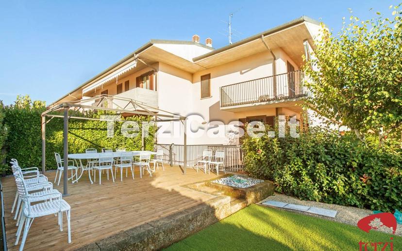 Villa a schiera via Giuseppe Garibaldi, Seriate — foto 2 di 28