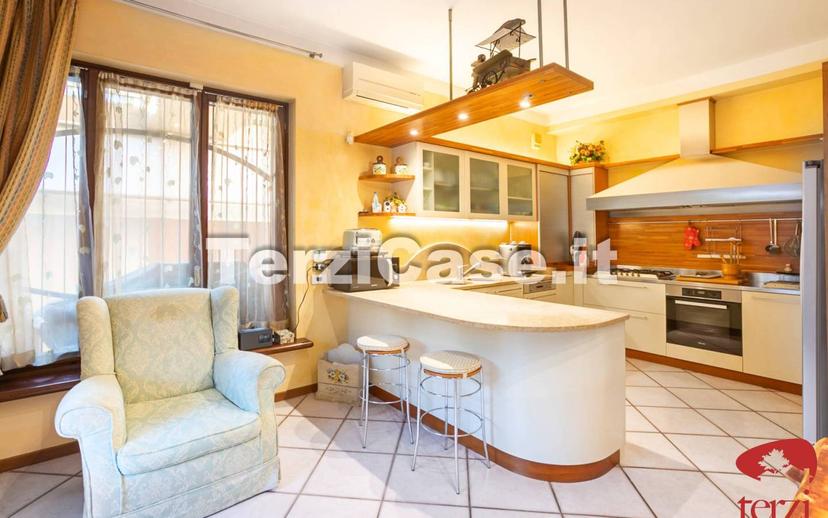 Villa a schiera via Giuseppe Garibaldi, Seriate — foto 22 di 28