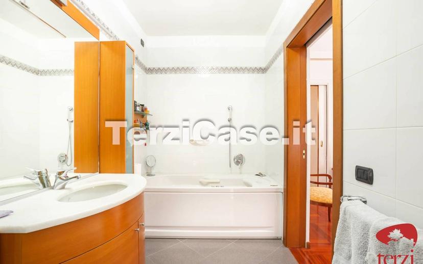 Villa a schiera via Giuseppe Garibaldi, Seriate — foto 27 di 28