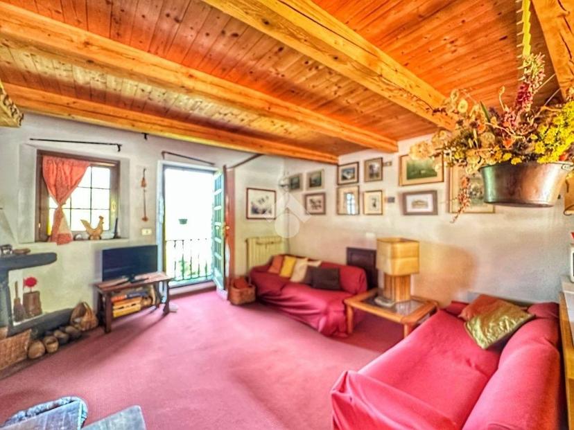 Bilocale frazione Perriail 26, Gressan — foto 14 di 20