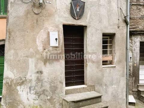 Bilocale via Del Governo Vecchio, Centro, Soriano nel Cimino