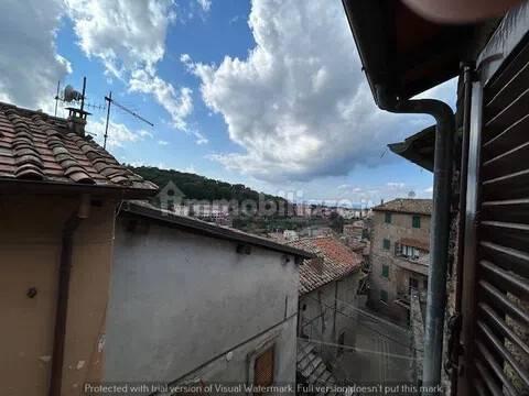 Trilocale via Del Cipresso, 3, Centro, Soriano nel Cimino — foto 2 di 20