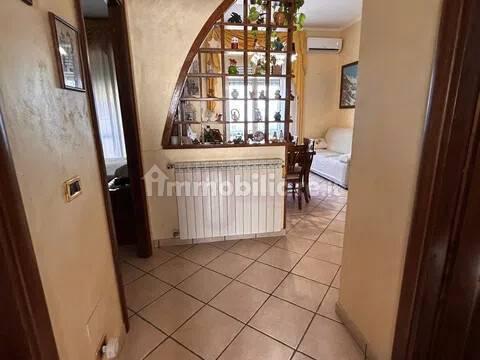 Quadrilocale viale Ernesto Monaci, 150, Centro, Soriano nel Cimino — foto 4 di 18