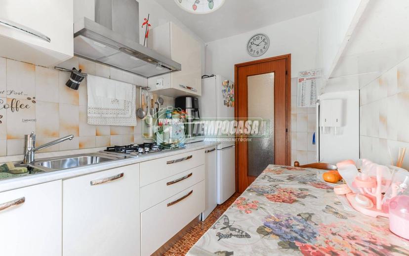 Trilocale via Giacomo Matteotti 1, Stezzano — foto 14 di 21