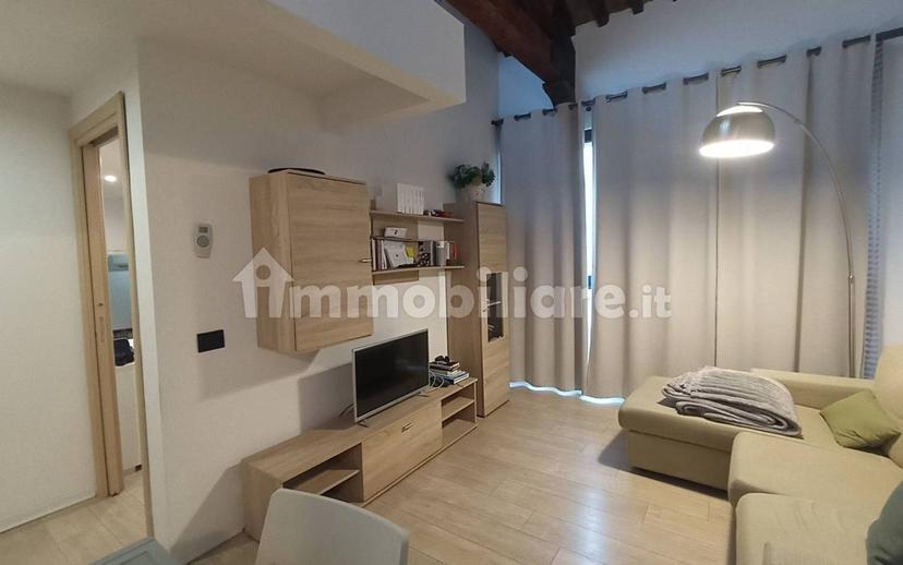 Trilocale via Mortara 1, Centro Storico, Ferrara