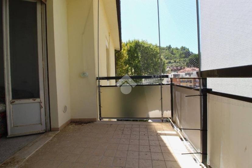 Trilocale viale treviri 165, Ascoli Piceno — foto 10 di 15