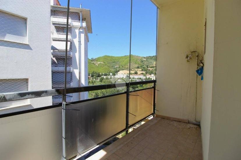 Trilocale viale treviri 165, Ascoli Piceno — foto 6 di 15