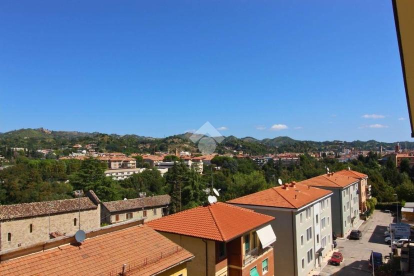 Trilocale viale treviri 165, Ascoli Piceno — foto 2 di 15