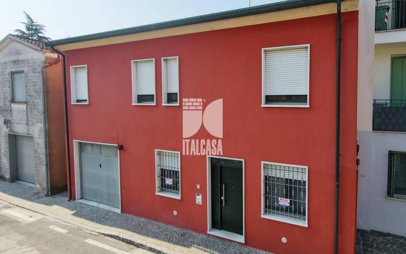 Villa unifamiliare via G. Boselli, Castelbelforte — foto 6 di 43