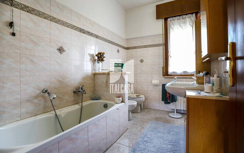 Villa unifamiliare via G. Boselli, Castelbelforte — foto 14 di 43