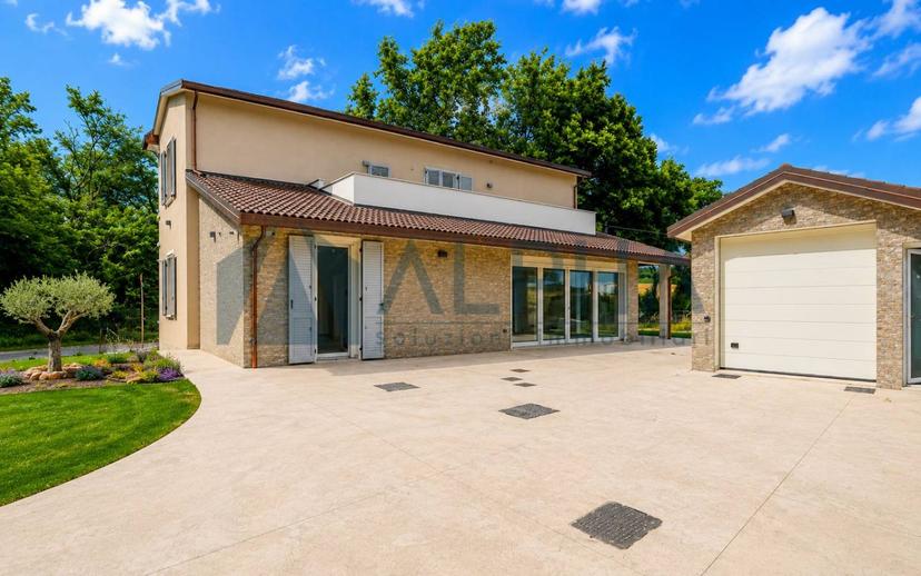 Villa unifamiliare via Provinciale, Fiumana, Predappio — foto 3 di 26