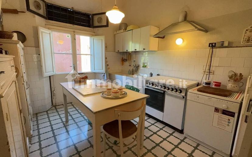 Villa unifamiliare, buono stato, 910 m², Crespina, Crespina e Lorenzana — foto 8 di 33
