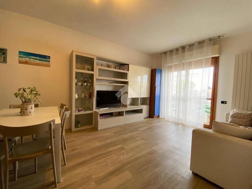 Trilocale viale Gioacchino Rossini 3, Lido Adriano - Lido di Dante, Ravenna