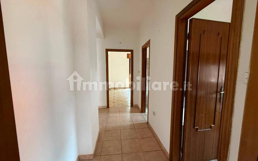 Trilocale via Ruggero Grieco 27, Centro, Avezzano — foto 10 di 18