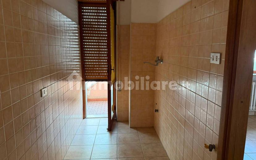 Trilocale via Ruggero Grieco 27, Centro, Avezzano