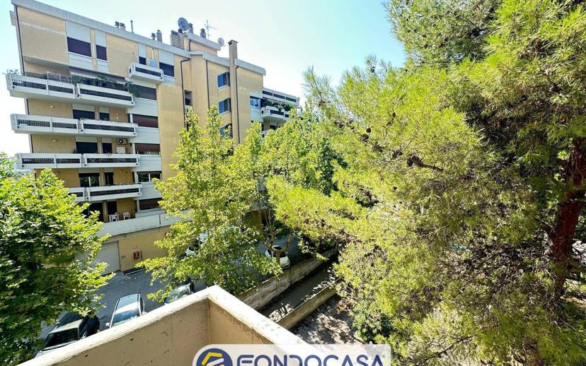 Quadrilocale via Cola D'amatrice 1, Ascoli Piceno — foto 11 di 63