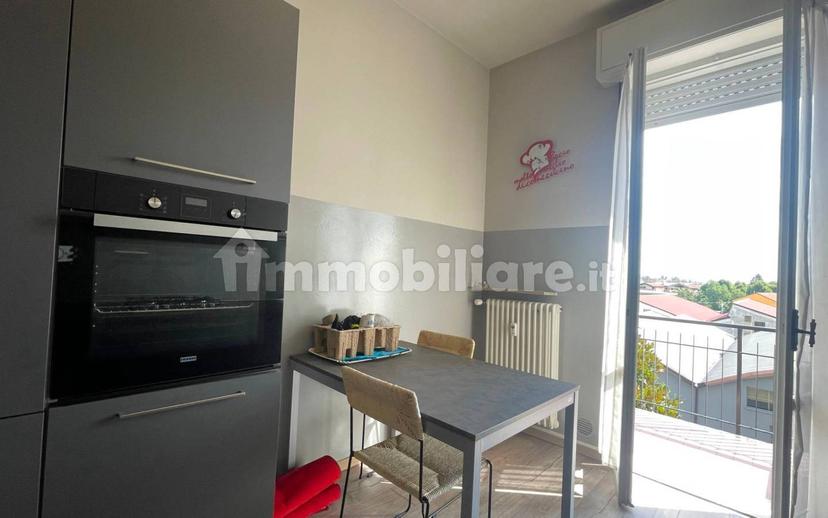 Trilocale ottimo stato, terzo piano, Buco del Signore - Acque Chiare, Reggio Emilia — foto 13 di 31