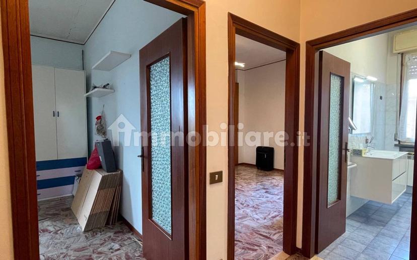 Trilocale ottimo stato, terzo piano, Buco del Signore - Acque Chiare, Reggio Emilia — foto 24 di 31