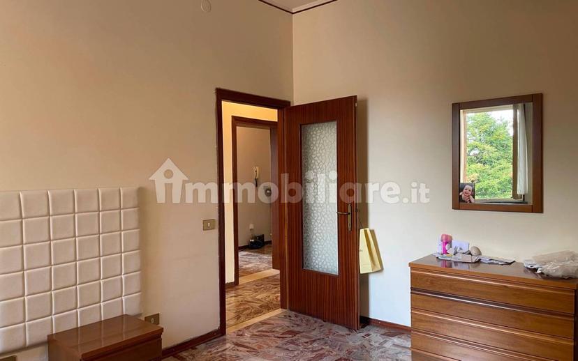 Trilocale ottimo stato, terzo piano, Buco del Signore - Acque Chiare, Reggio Emilia — foto 16 di 31