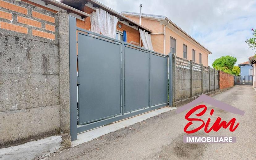 Villa unifamiliare via Desana, 14, Porta Torino, Vercelli — foto 13 di 46