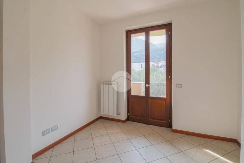 Trilocale via Lungolago Giuseppe Zanardelli, Toscolano Maderno, Toscolano-Maderno — foto 4 di 25