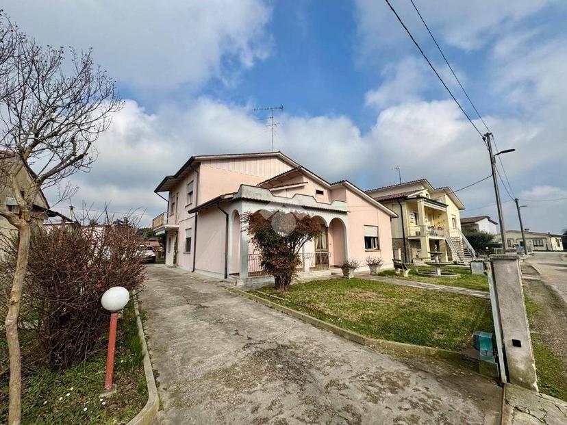 Villa unifamiliare via Mentana, Rovigo Est, Rovigo — foto 6 di 42