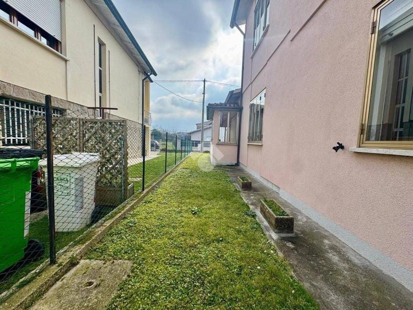 Villa unifamiliare via Mentana, Rovigo Est, Rovigo — foto 8 di 42