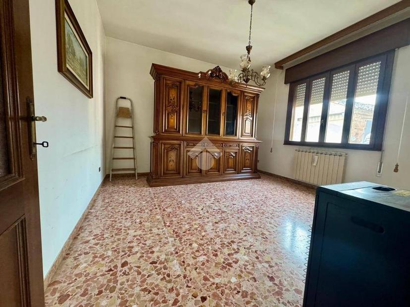 Villa unifamiliare via Mentana, Rovigo Est, Rovigo — foto 32 di 42