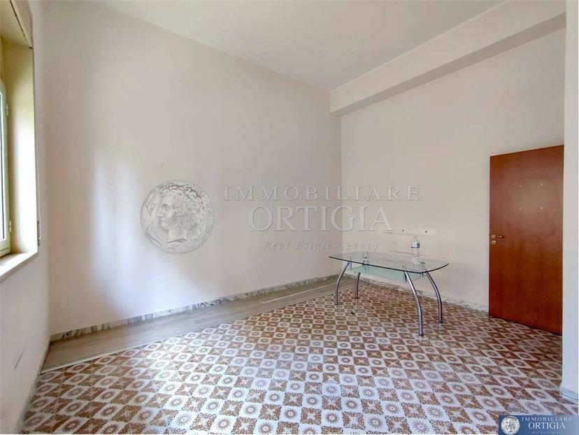 Trilocale via Olivieri, Tica - Zecchino, Siracusa