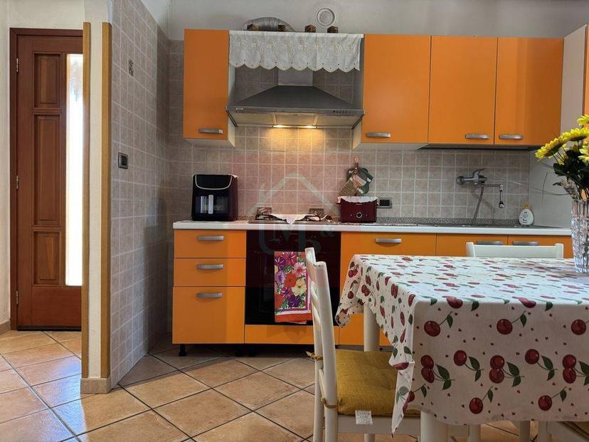 Villa bifamiliare via Corgnolo 11a, Castello, Porpetto