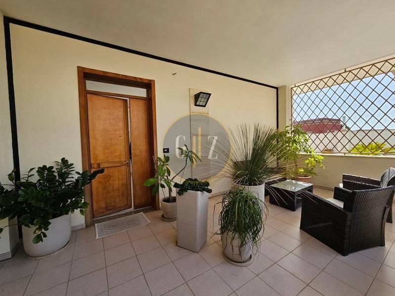 Appartamento via Salvo D'Acquisto 42, Calimera — foto 4 di 33