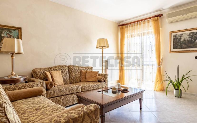 Quadrilocale via Vecchia Corato 107, Bisceglie — foto 3 di 14