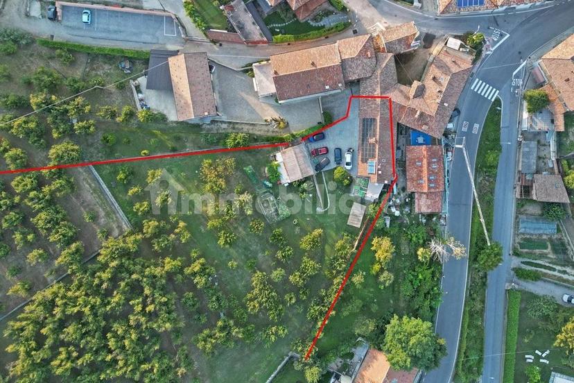 Cascina, ottimo stato, 280 m², La Morra — foto 9 di 39